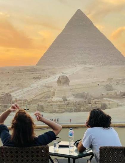 Royal pyramids residential - image 2