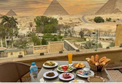 Royal pyramids residential - image 4