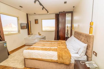 White Pyramids Inn - image 17