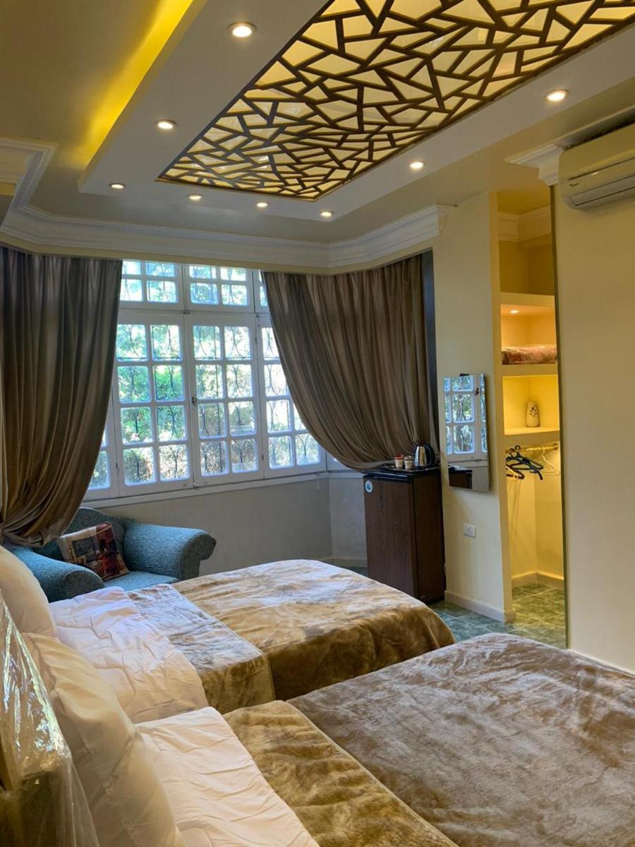 Sina pyrimds view inn - main image