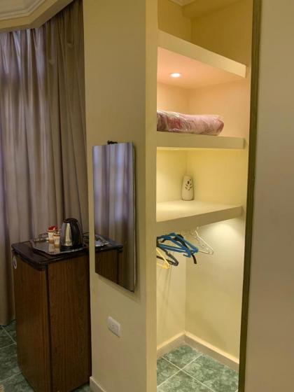 Sina pyrimds view inn - image 4