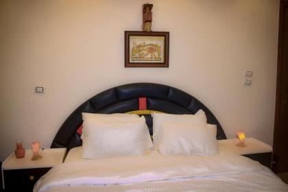 PYRAMIDS HOMELAND INN - image 23