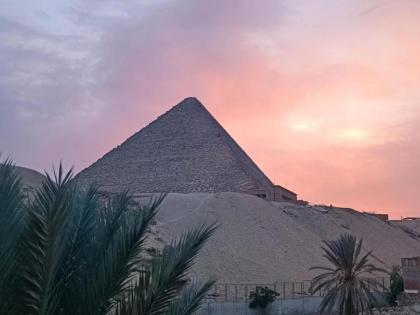 pyramid view inn - image 12