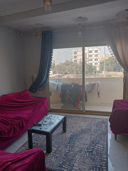 Pyramids apartment - image 4