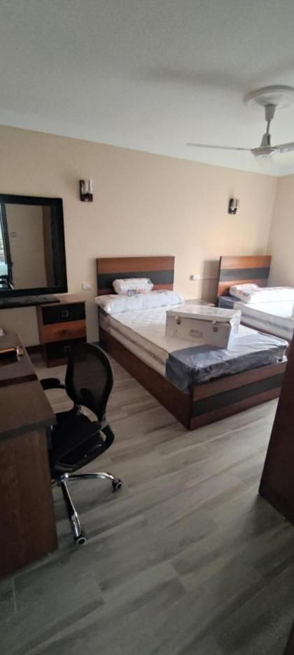 Flat for long time - image 13