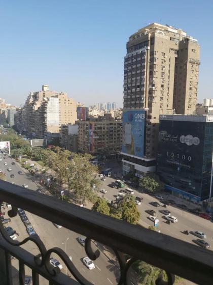 شقه للايجار مفروشه 260 م شارع جامعة الدول العربية الرئيسي المهندسين - image 14