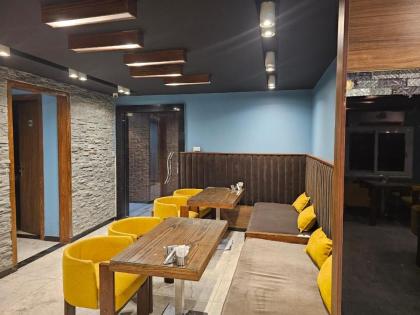 Royal Garden Hotel & Restaurant - image 4