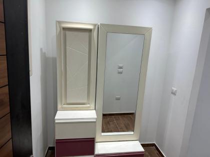 newly furnished flat in taj city compound - image 12