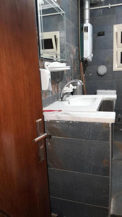 Room in Apartment - image 11