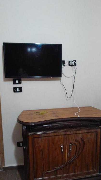 Room in Apartment - image 16