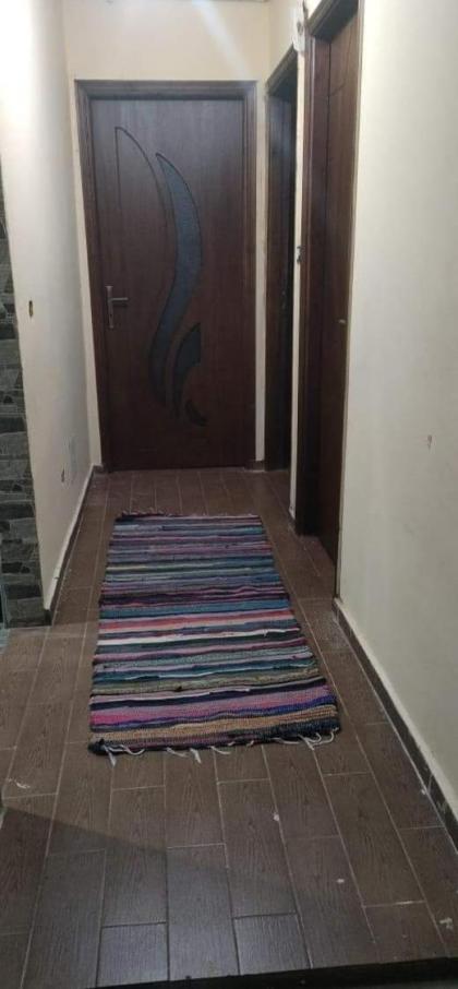 Room in Apartment - image 7