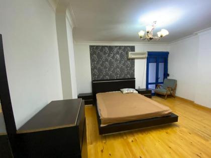 Nasr City Royal 4BR Apartment - image 12