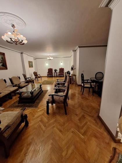Nasr City Royal 4BR Apartment - image 20