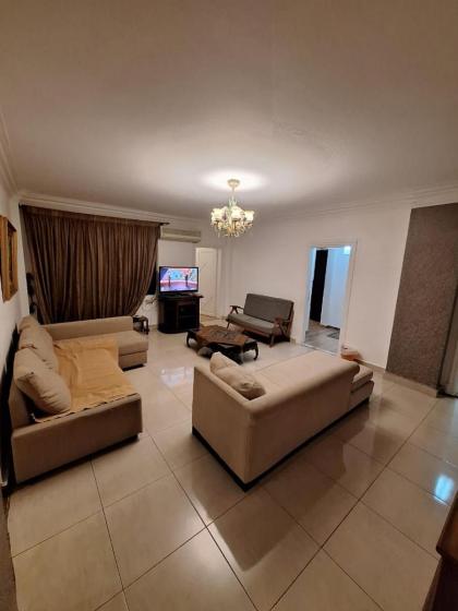 Nasr City Royal 4BR Apartment - image 23