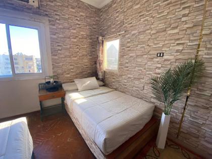 Guest House pyramids View - image 20