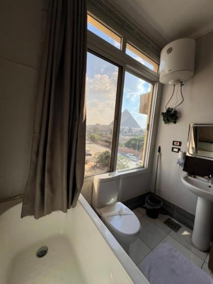 Guest House pyramids View - image 24