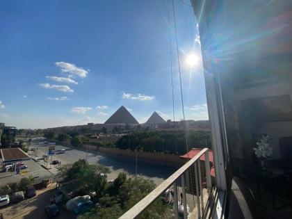 Guest House pyramids View - image 4