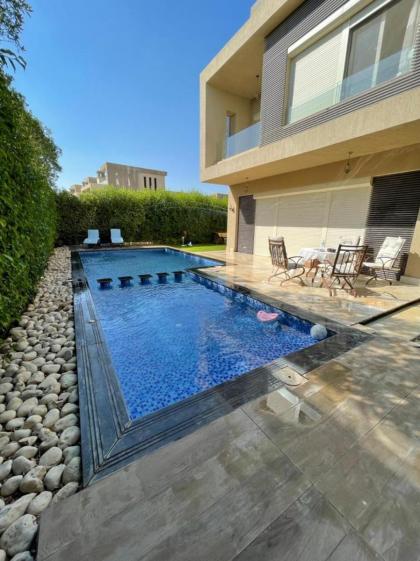 شقق مفروشه للايجار فى ميدان لبنان - image 13