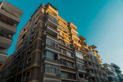 شقه فندقيه للإيجار بمدينة نصر عباس العقاد Hotel apartment in nasr city for rent - image 2