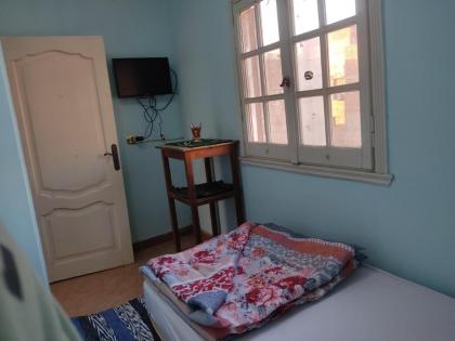 Tent motel - image 16