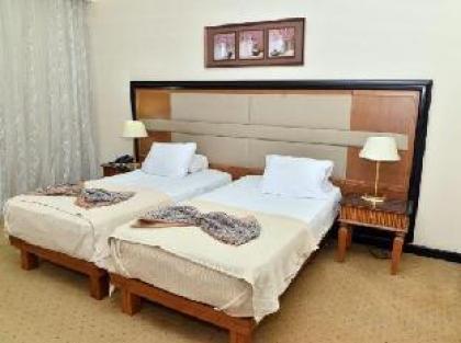 Pardise Home City Stars Hotel - image 12