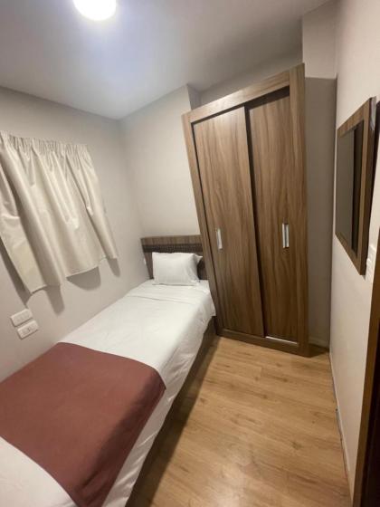 New Lotus Hotel - image 18