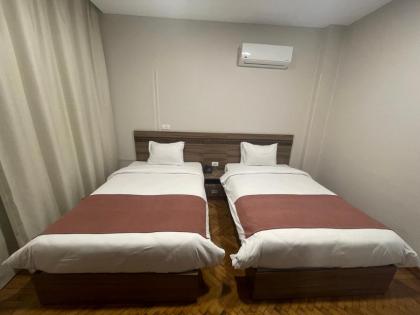 New Lotus Hotel - image 3
