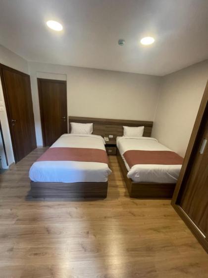 New Lotus Hotel - image 7