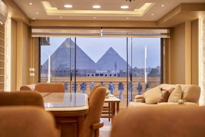 Pyramids Charm Hotel - image 4