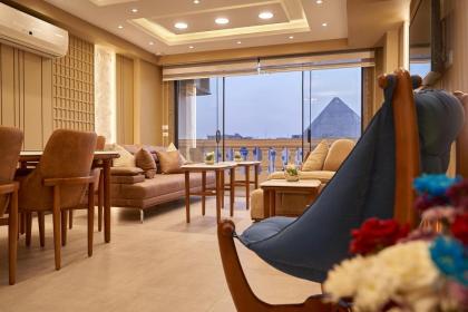 Pyramids Charm Hotel - image 7