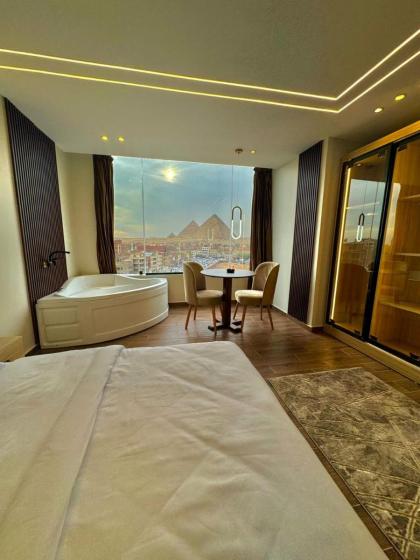 Rotana Pyramids View - image 2