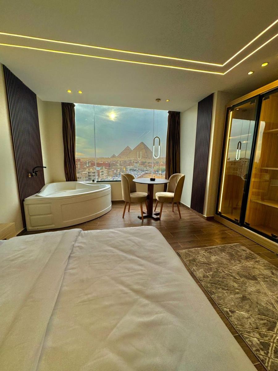 Rotana Pyramids View - image 2