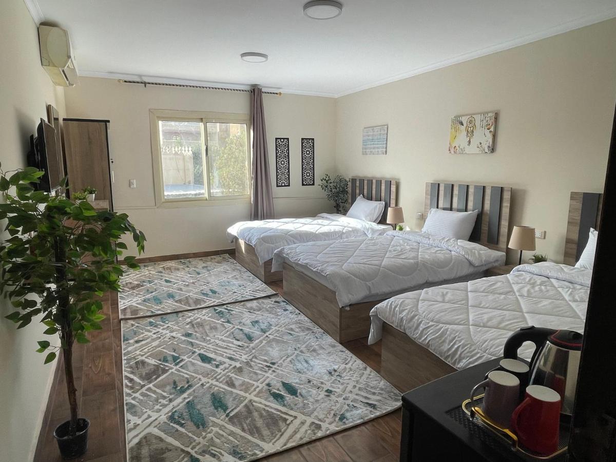 Malek Pyramids Guest House - main image