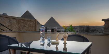 King Pyramids View Hotel 