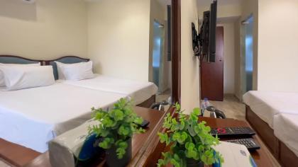 GLORY PYRAMIDS INN - image 2