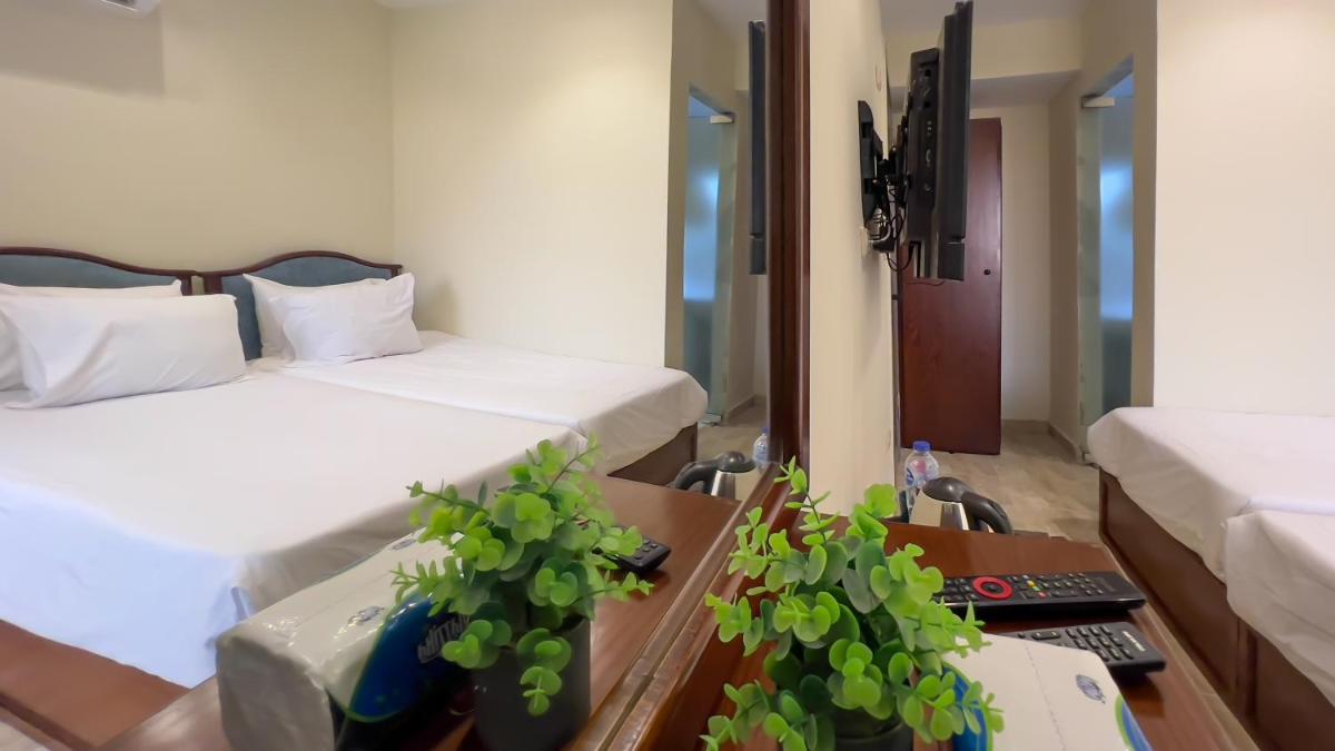 GLORY PYRAMIDS INN - image 2
