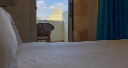 Glory Pyramids Inn - image 25