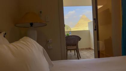 GLORY PYRAMIDS INN - image 4