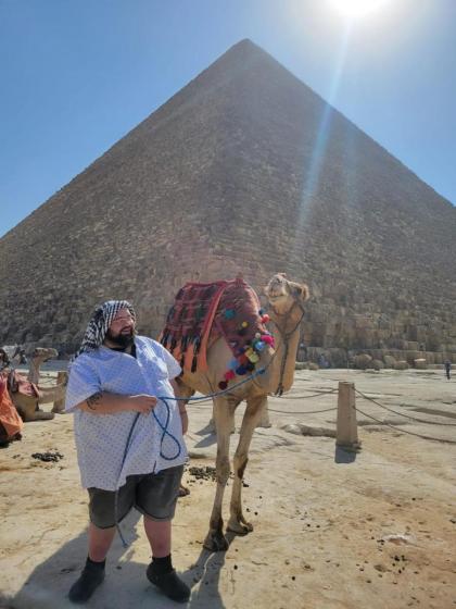 Queen pyramids view - image 7