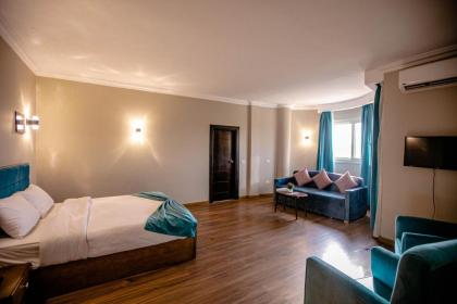Pyramids Chillout Hotel - image 19
