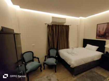 Pyramids Nile Inn - image 24