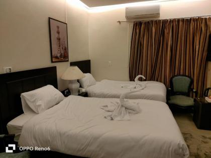 Pyramids Nile Inn - image 27