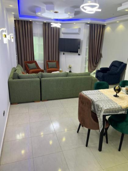 Pyramids Family Apartment - image 13