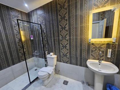 Loca Pyramids View - image 23