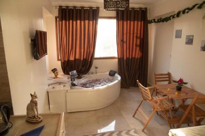 panorama&jaccuzi - image 29