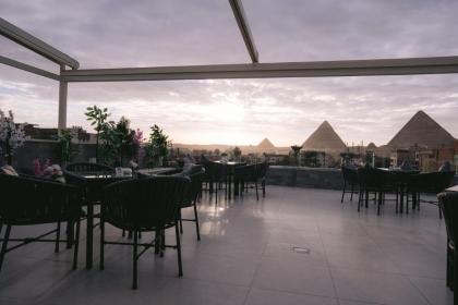 Tuya pyramids inn - image 16