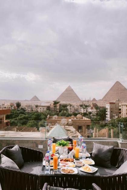 Tuya pyramids inn - image 2