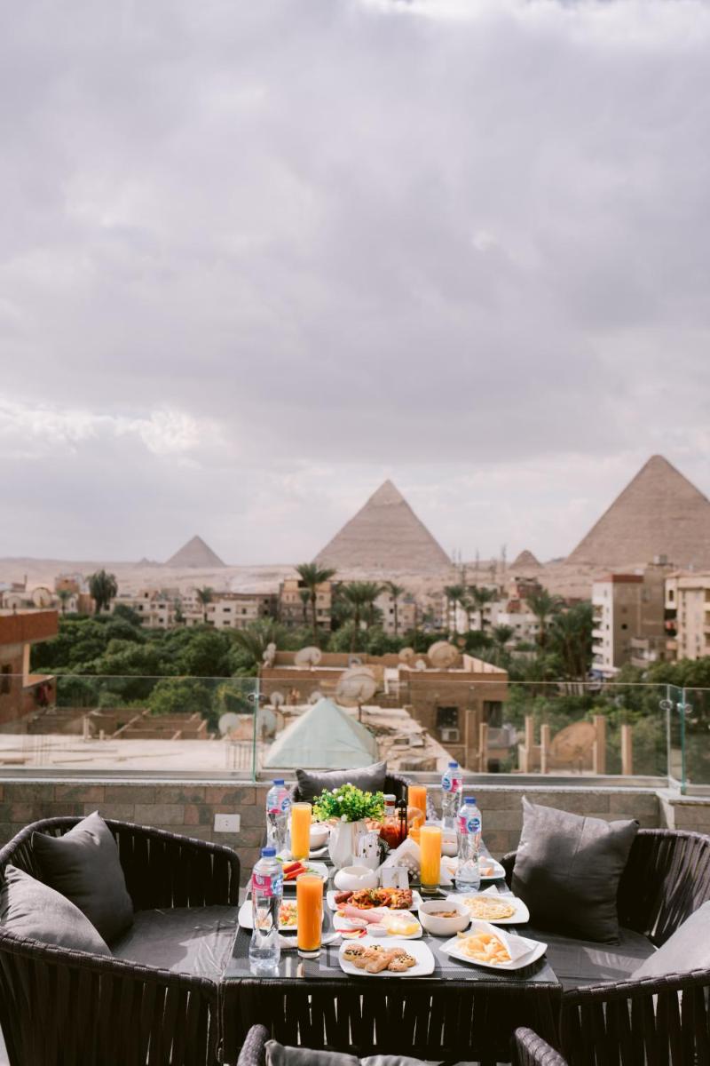 Tuya pyramids inn - image 2