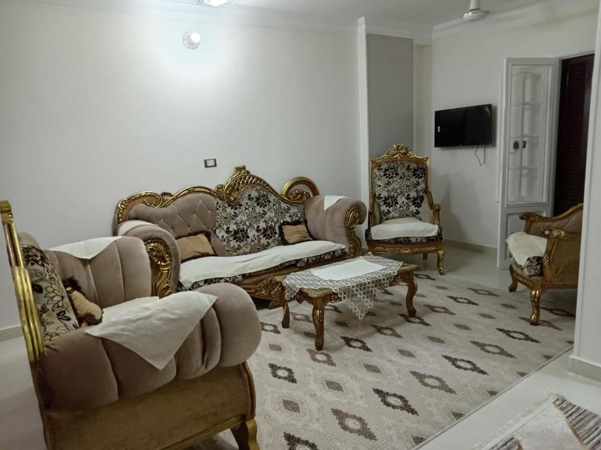 Furnished 3bdrm Apartment Cairo - image 3