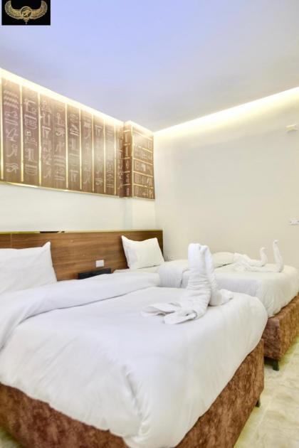 Comfort Sphinx Inn - image 17